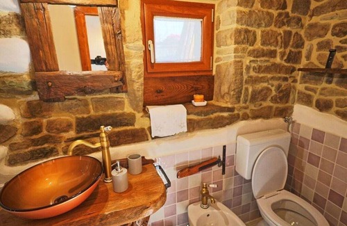 Castel Focognano Maison | Casa Elia Comfortable holiday residence