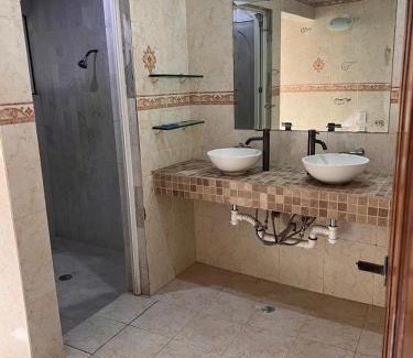 Las Gaviotas Maison | Casa en zona dorada