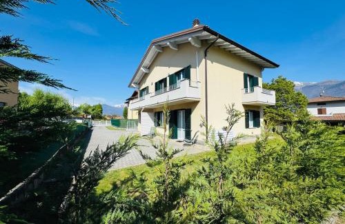 Colico Piano Appartement | Casa Enea