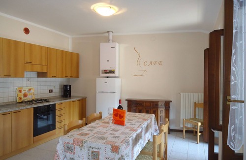 Idro Appartement | Casa Enrica type E2, jusqu'à 4 personnes, à 200m du lac, endroit calme et très romantique