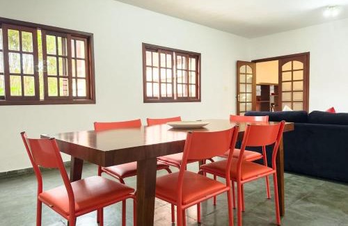 Carapicuiba Maison | Casa espaçosa a apenas 30 minutos de SP