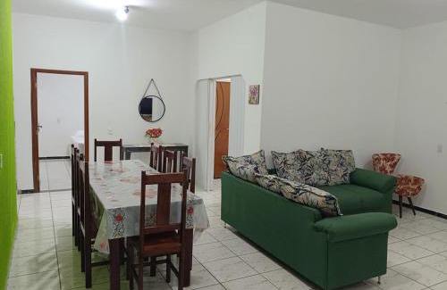 Barra do Garcas Maison | Casa espaçosa, com ar condicionado em todos os quartos