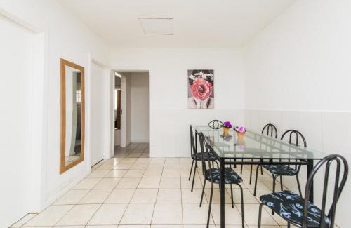 Palhoca Maison | Casa Espaçosa com quintal interno