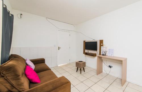 Palhoca Maison | Casa Espaçosa com quintal interno