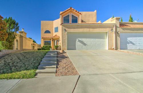 Northeast Heights Maison | Casa Especial Family Retreat with Pool Table!