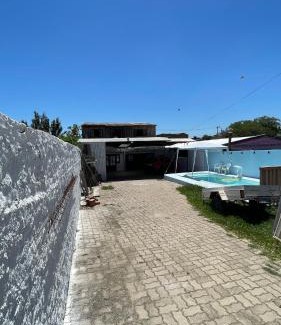 Mariana Maison | Casa Familiar com 2 Quartos