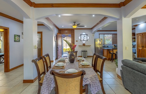 Bejuco Maison | Casa Famosa - Large Family Home with Private Pool
