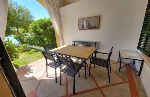 Puerto de Pollensa Appartement | CASA FARO Spacious, Ground Floor Property on the Pine Walk, Covered terrace with Sea Views. Wifi/Air Con