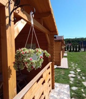 Cartisoara Cabine | Casa Fericirii
