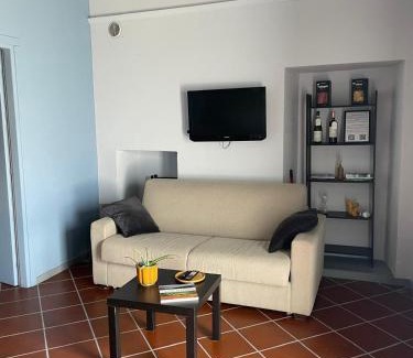 La Morra Appartement | Casa Fioroni Langhe Apartments