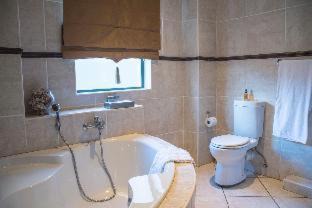 Silver Lakes Maison | Casa Flora Guesthouse