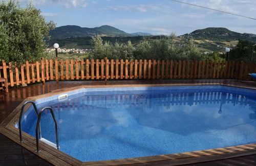 Piane d'Archi-Quadroni Maison | Casa Foelas The Garden Apartment