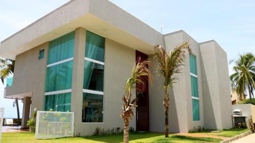 Parafuso Maison | Casa Frente Mar 5 Suítes Guarajuba em Condomínio