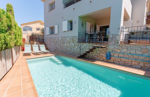 Pals Appartement | Casa Fuera grand appartement moderne