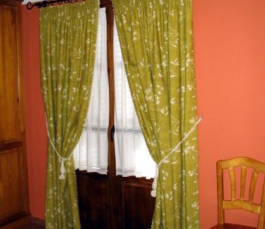 Sarvise Lit Et Petit-Déjeuner | Casa Gallán