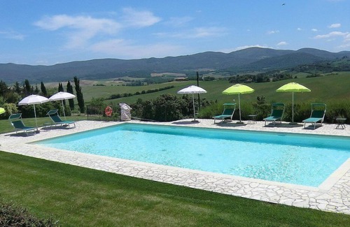 Lano Maison | Casa Gelso B: Un appartement agréable et accueillant qui fait partie d'une ancienne ferme dans le style typique de la campagne toscane.
