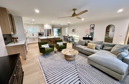 Peters View Maison | Casa Gia- Quiet Luxury Biltmore Area- Heated Pool