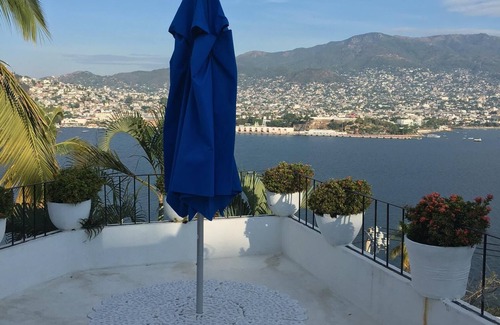 Caleta Maison | Casa Giovanna Acapulco Caleta - Maison d'hôtes de luxe avec des vues spectaculaires sur l'océan!