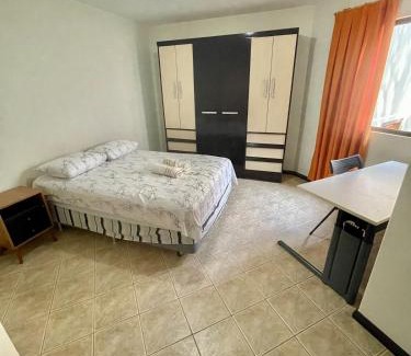 Sao Braz Maison | Casa Grande 3 quartos, perto parque Barigui