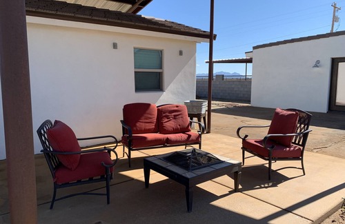 Eleven Mile Corner Maison | Casa Grande Bunk House