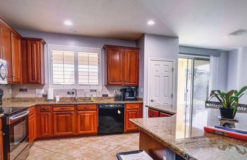 Villago Appartement | New!! Casa Grande Oasis! Heated Pool, Pet & Kid Friendly, Gas Grill, Fireplace, across from Park