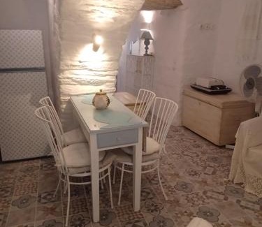 Ioulida Maison | Casa Grotta
