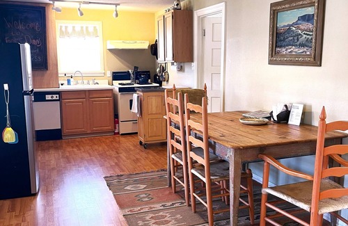 Fort Davis Maison | Casa Hermosa. The Starlight and King suite. 2 units for 1 price.