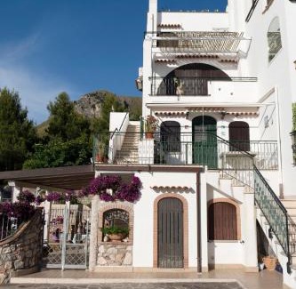 Sperlonga Appartement | Casa Ilios Vista Mare e Montagna - Borgo Stays