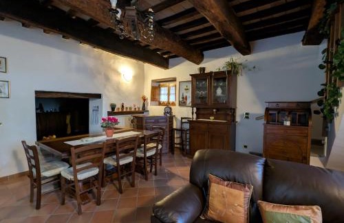 Monterone Maison | Casa in Borgo Medievale in Toscana