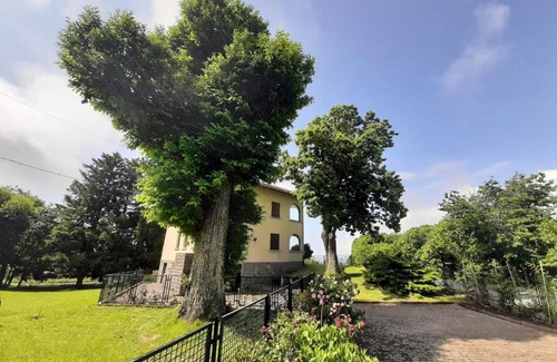 Andrate Appartement | Casa in montagna con giardino privato recintato