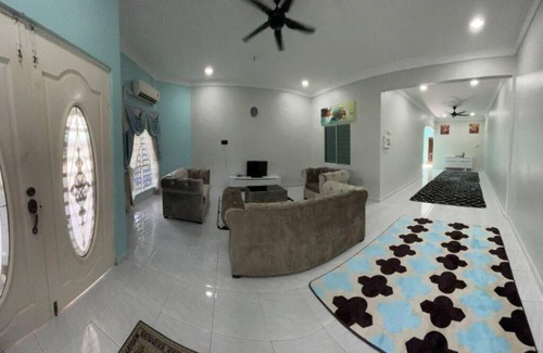 Kampung Changkat Sedonan Maison | Casa Indera