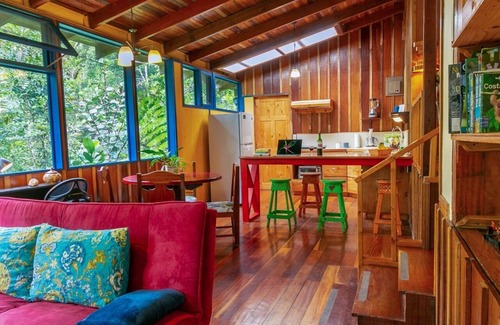 Monteverde Maison | Casa Ira Rosa, à 5 minutes de la réserve de la forêt nuageuse de Monteverde