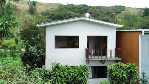 Sierra Maison | Casa Jaspe Monteverde - Balcón vista en Monteverde