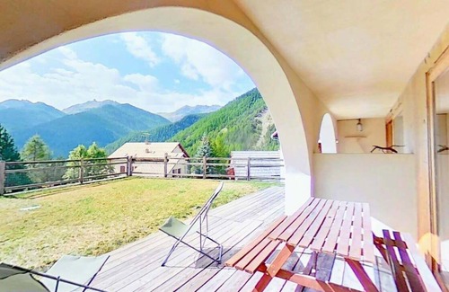 Arvieux Appartement | CASA-Joubarbe - Une Chambre Appartement, Couchages 4