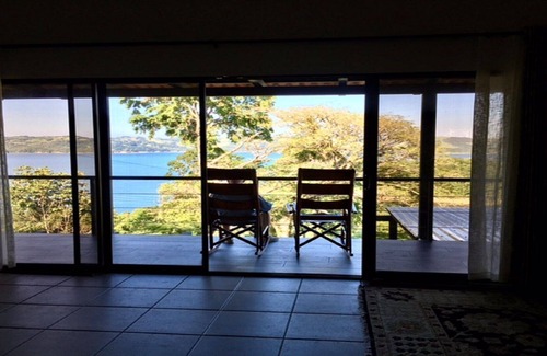 Aguacate Maison | Casa Katalena-Beautiful Lakefront Home with Spectacular Views.