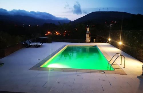 Castanheira de Pera Villa | Casa Kika e Noelle