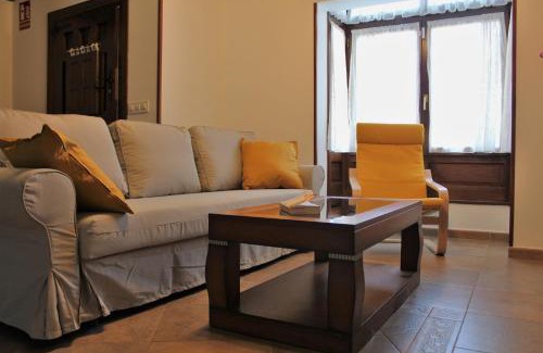 Noriega Maison | Casa La Carrera - Casas de Los Picos