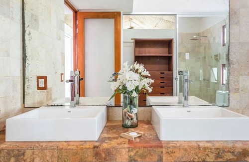 Marina Vallarta Maison | Casa La Columna