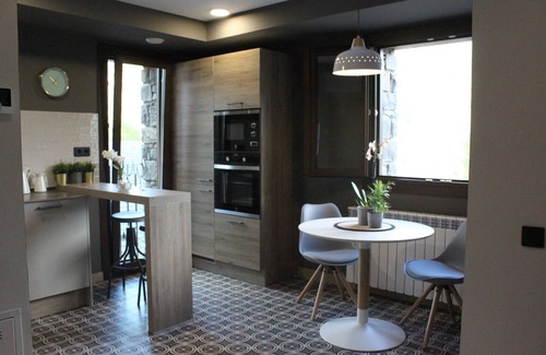 Sahun Appartement | Casa la Era - Apartment La Llorigueta - Charming duplex under cover