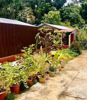 San Pedro Maison | Casa La Princesa 1 Family Room with cozy balcony & kitchen