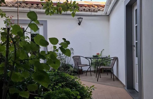 Se Appartement | Casa Laranjeira in the historic city
