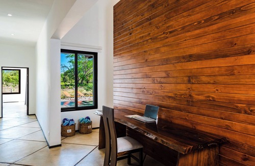 Santa Cruz Maison | Casa Las Brisas 18, Luxury Home Pinilla.