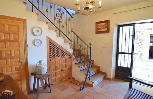 Gascuena de Bornova Cottage | Casa Las Heras pour 8 personnes