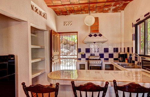 Los Ayala Maison | Casa las Mariposas Bungalow 1