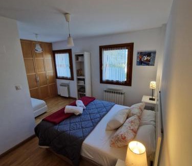 Sallent de Gallego Chalet De Ski | Casa Las Planas