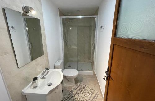 Peceneaga Maison | Casa Laura