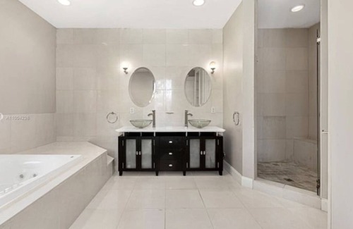 Southwest Coconut Grove Maison | Casa Le Jeune Luxury Villa in Coconut Grove