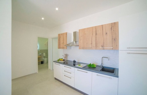 Torre Pali Appartement | Casa Le Secche 4 Sea View And Beach, Torre Pali, Italy