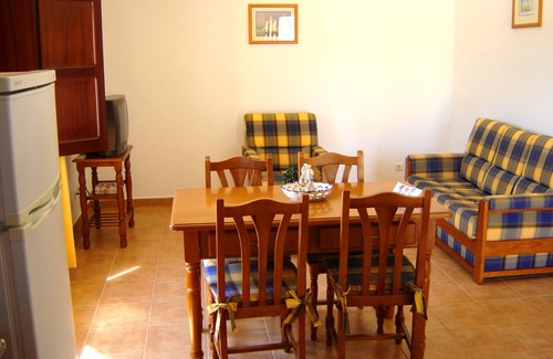Monte Raposo Cottage | Casa Lima Reis - Maison calme pour 10 personnes