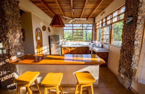 Playa Grande Maison | CASA LINDA VISTA / MARCHE VERS LA PLAGE ET LE SURF / PAISIBLE ET PRIVÉ / COUCHAGES 2 à 15